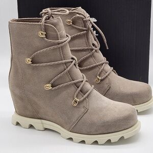 Sorel Lace Up Wedge Boot Women’s 8